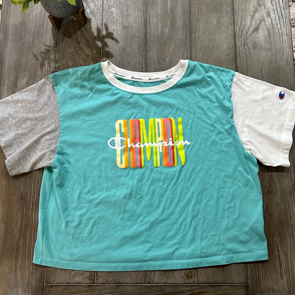 Champion Cropped Tee - Picture 1 of 8